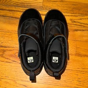 Brand new black high top Jordan’s sneakers little boy no shoe laces has strap